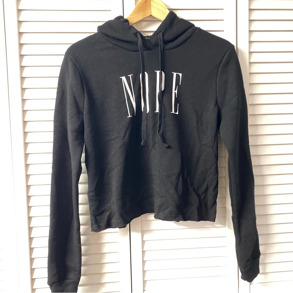 Crop hoodie